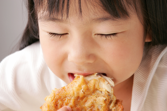 大阪市（弁天町）の小児歯科・予防歯科、弁天町やまうち歯科の噛む習慣